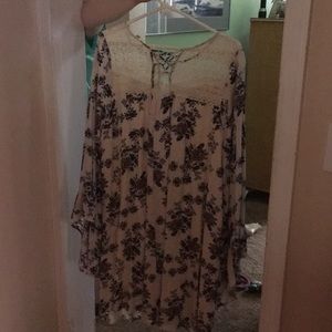 Dress 2x. Flower pattern